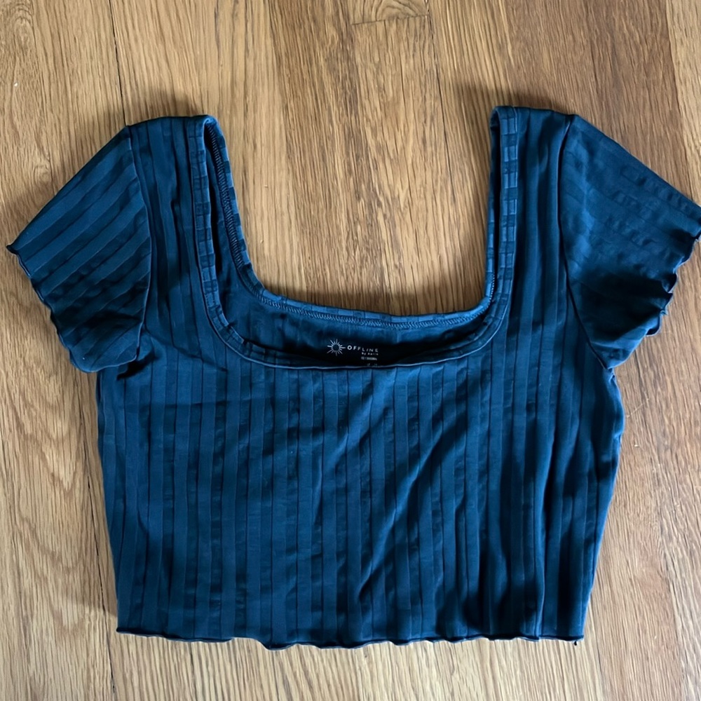 Aerie Offline faded black crop tee size medium